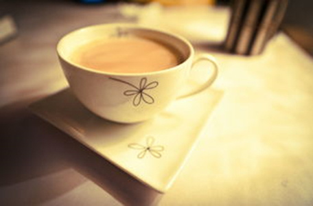 适合春季喝的2种奶茶，方法简单味道醇厚